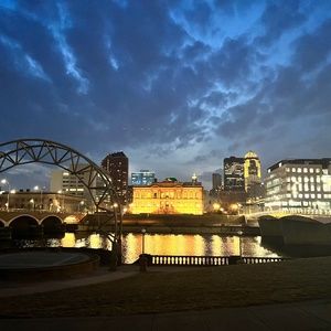 Meet your Posher, Denis